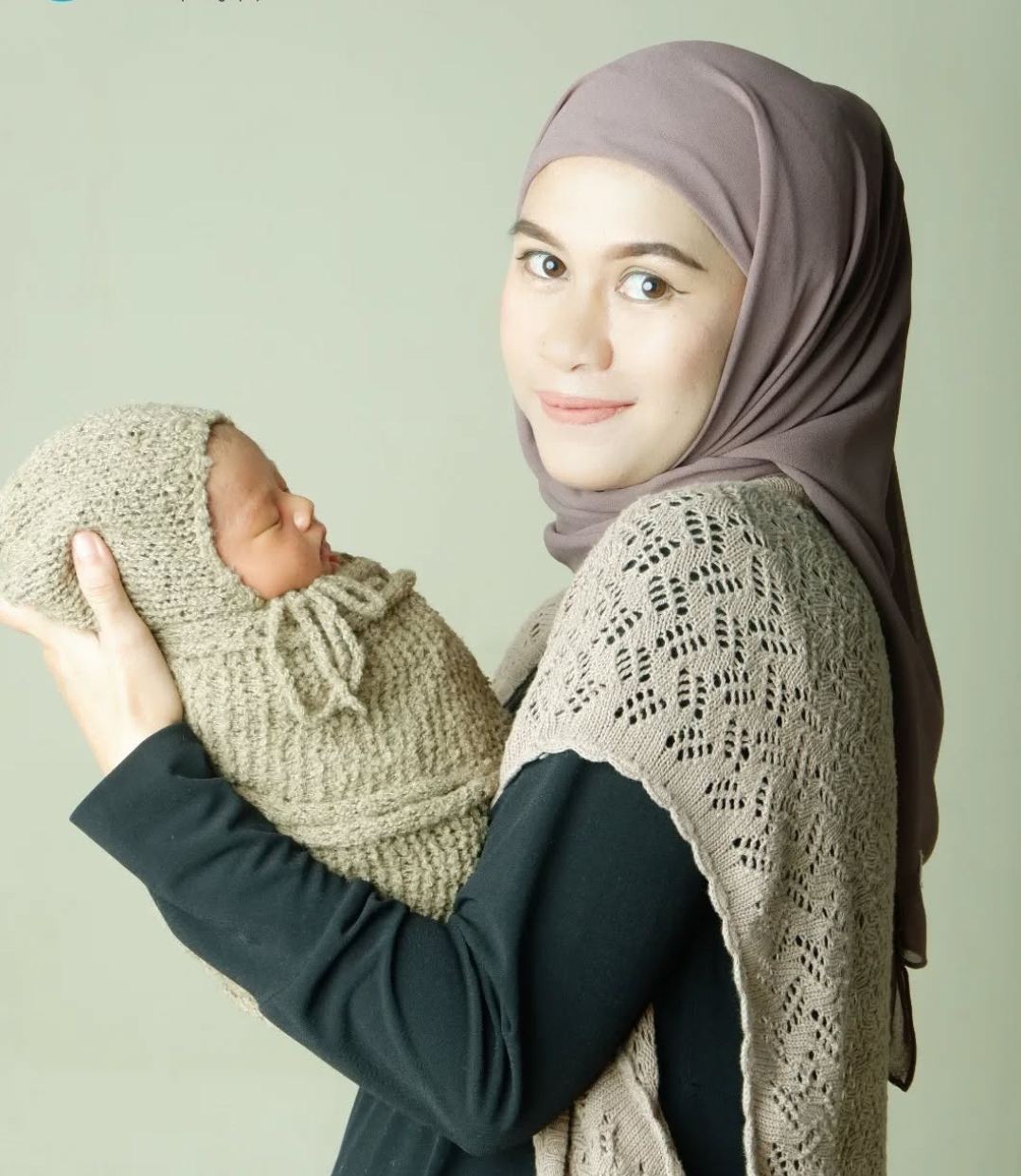 Bidan Niken Mediawati, Fotografer Newborn